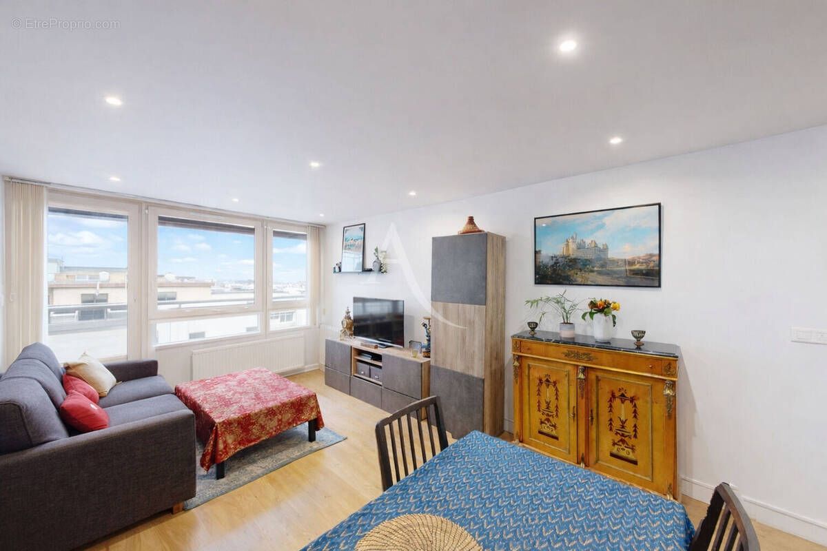 Appartement à MAISONS-ALFORT