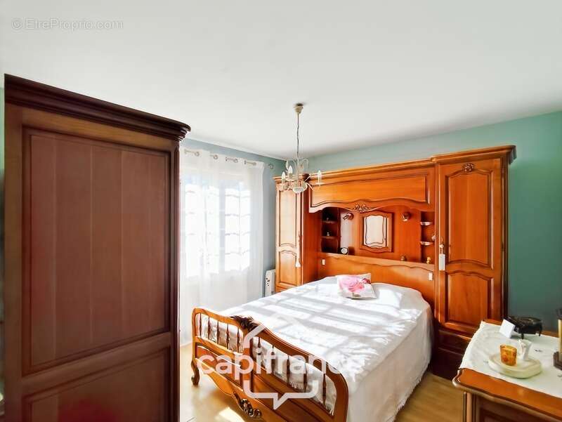 Maison à BESSE-SUR-BRAYE