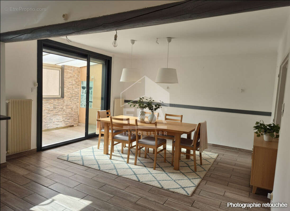 Maison à SORGUES