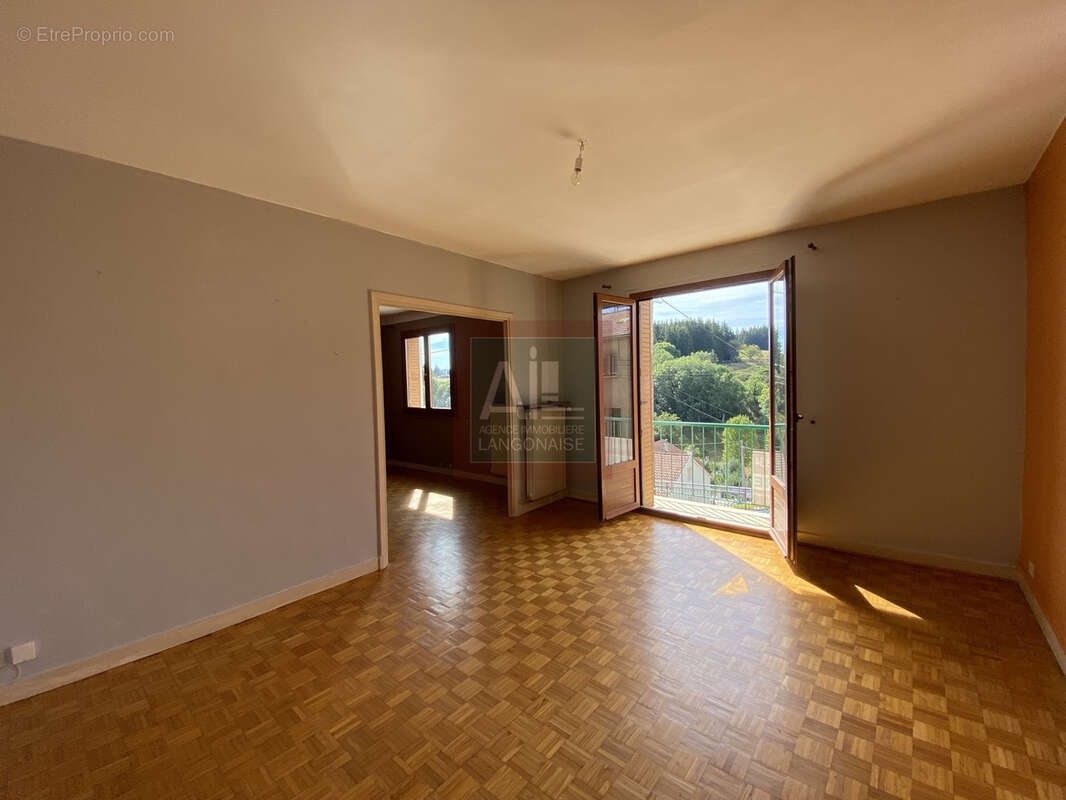 Appartement à LANGOGNE