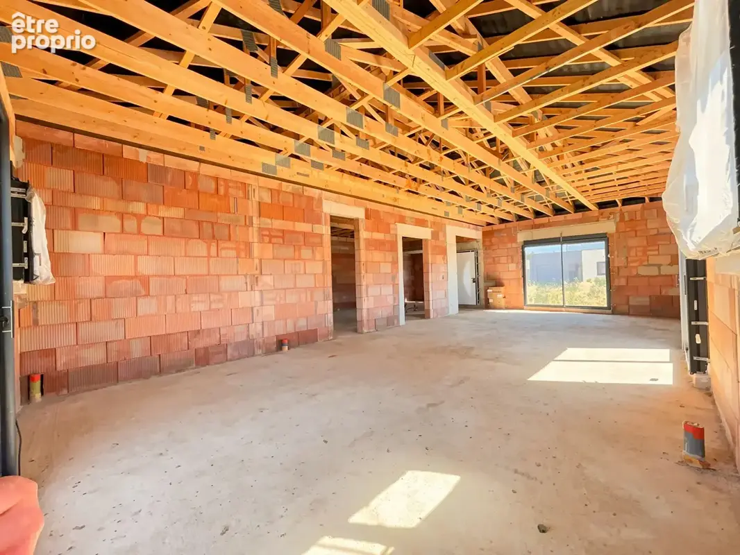 Maison 139,5m2 hors d'eau hors d'air à terminer - 175 000 - photo 2
