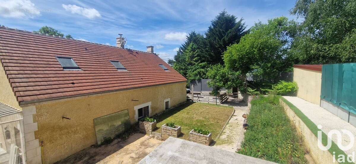 Photo 8 - Maison à TAINGY