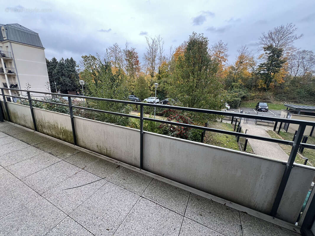 Appartement à SAINT-BRICE-SOUS-FORET