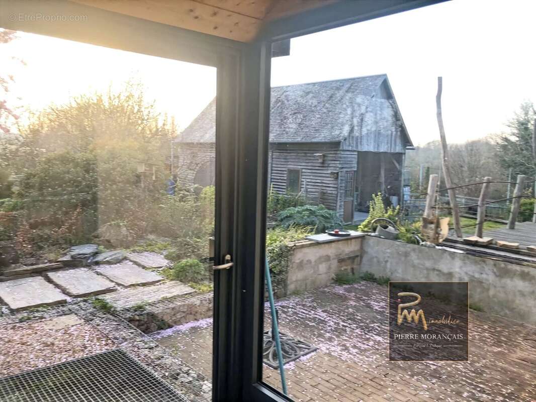 Maison à VILLAINES-SOUS-LUCE