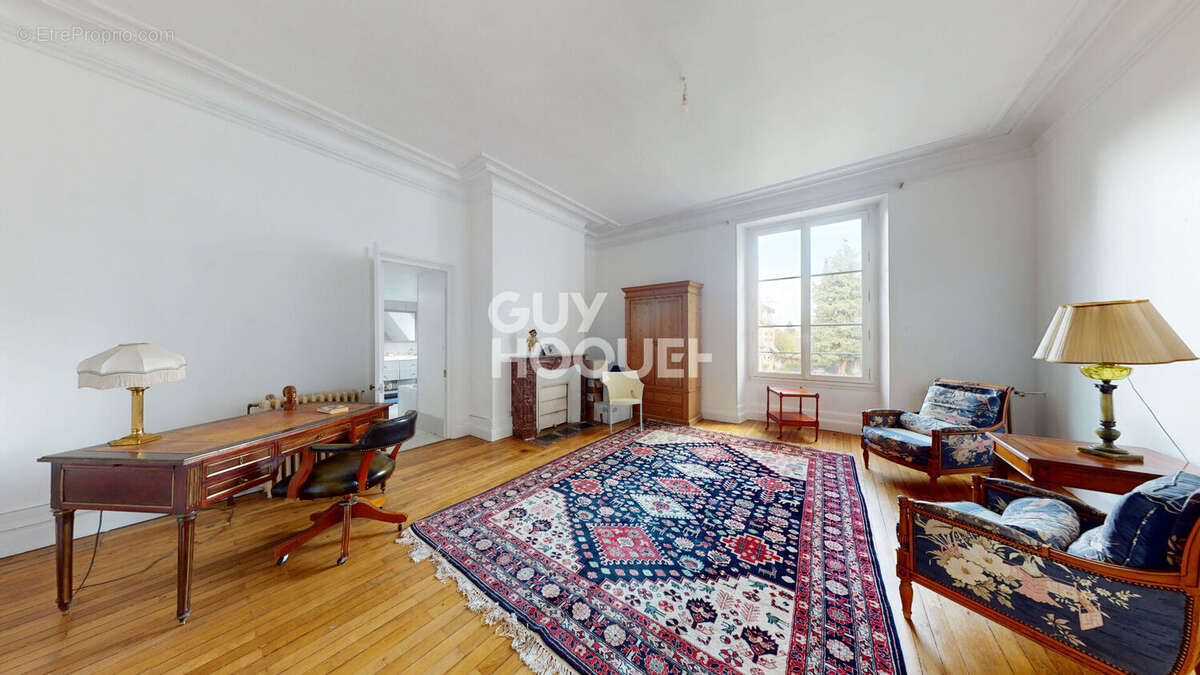 Maison à JOUE-LES-TOURS