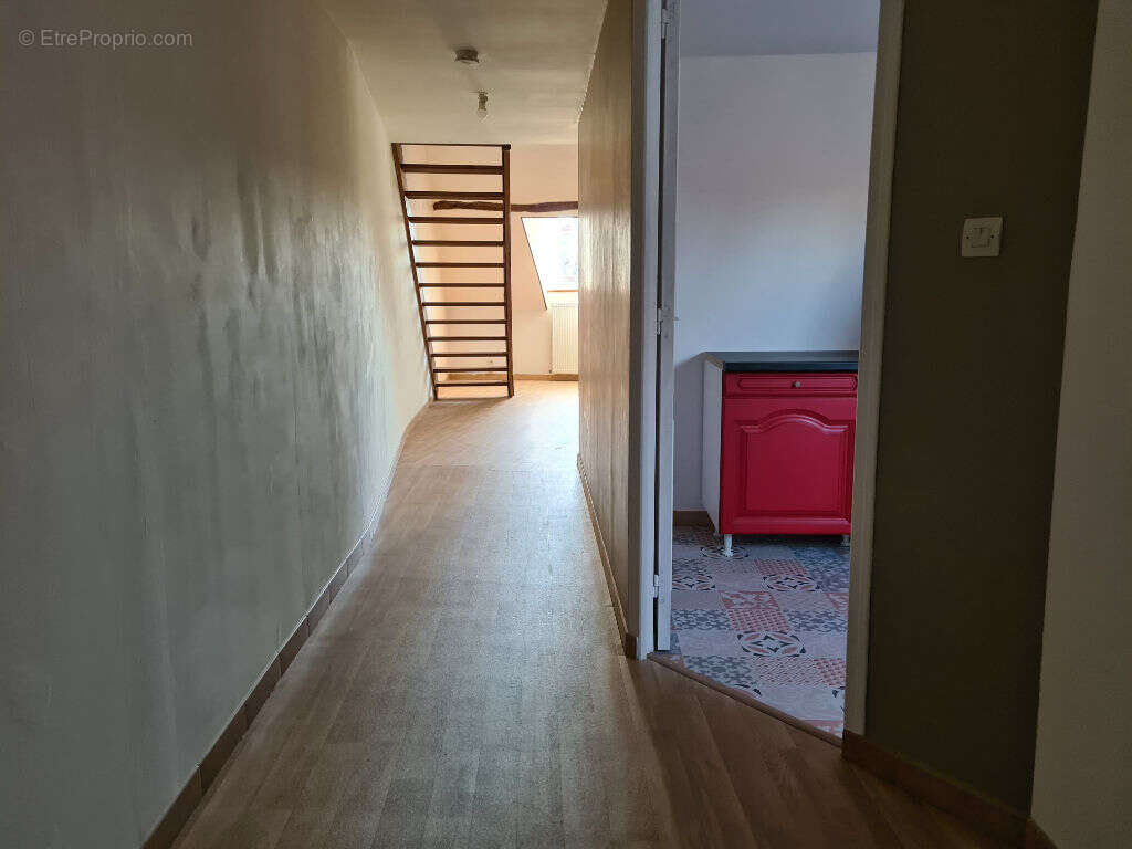 Appartement à AVALLON