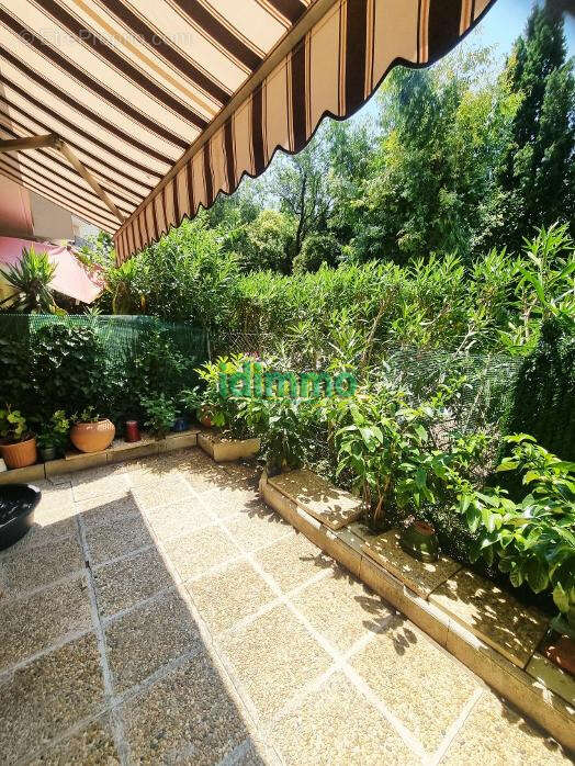 Exclusivité Draguignan dans résidence standing bel F2 de 63m rez de jardin parking cave 178500€ crn2408 dpe c - photo 4