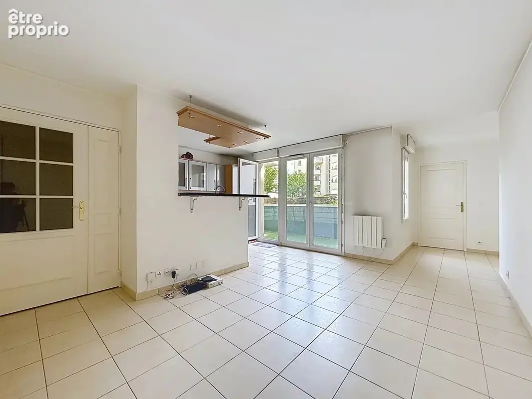 Photo Appartement à Combs-La-Ville au prix de 222 000€