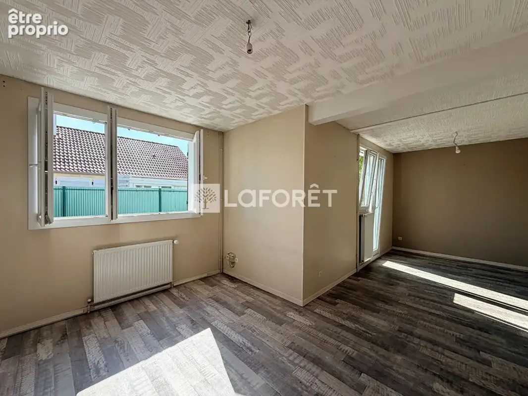Maison de 5 pièces d'environ 83 m² situé à Sarry - photo 2