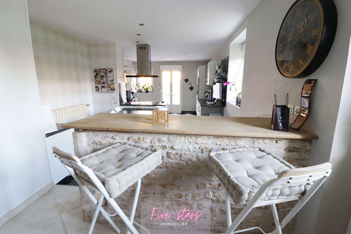 Maison à TILLY-SUR-MEUSE