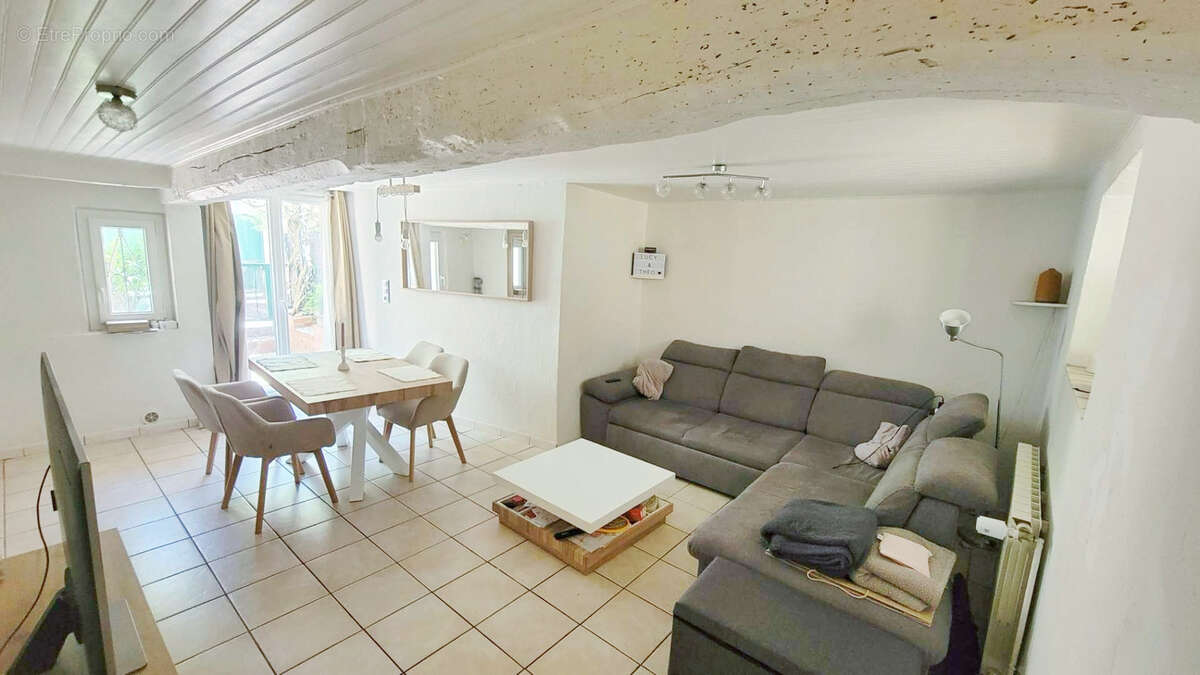 Maison à IRIGNY