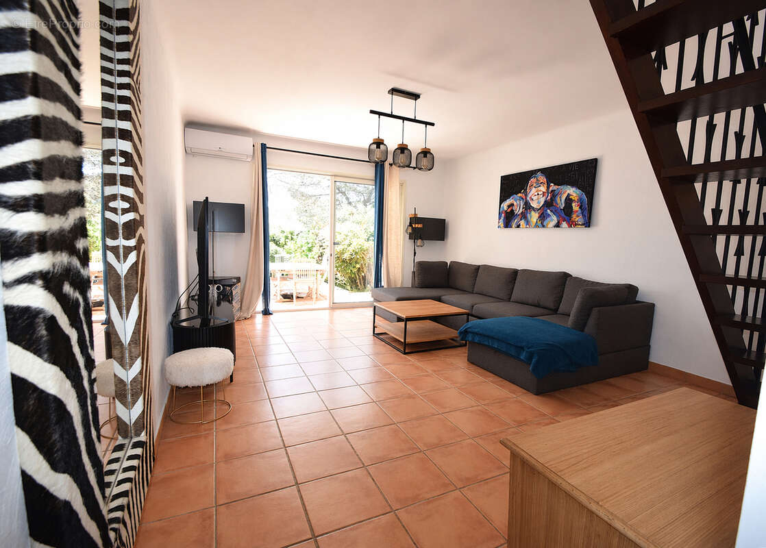 Appartement à SAINT-RAPHAEL
