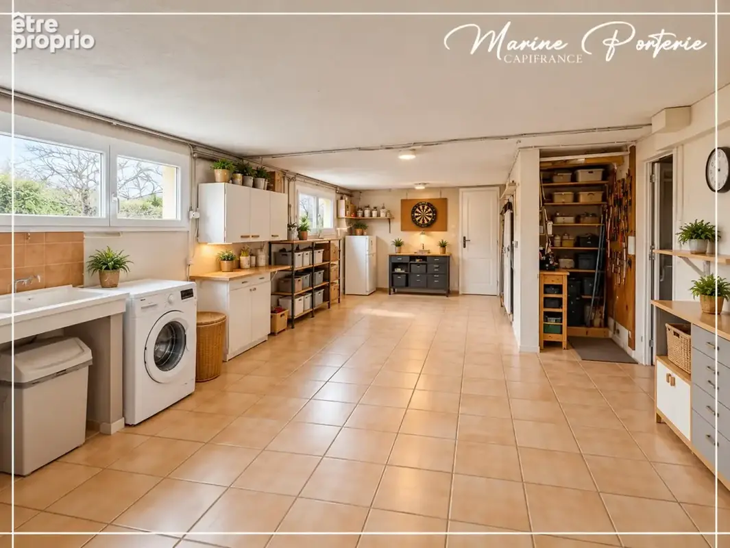 JÉGUN – 153 m² – 4 chambres – jardin – garage – de beaux volumes sur deux niveaux - photo 13