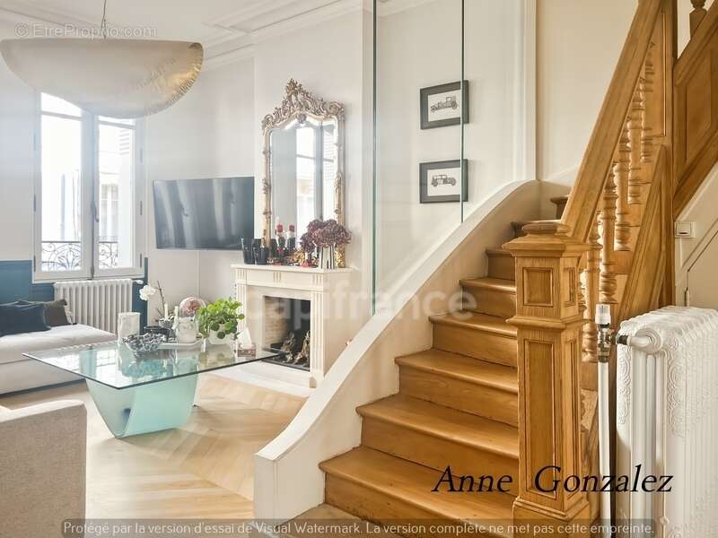 ORLEANS Carré OR, à vendre grande Maison Bourgeoise entièrement rénovée par Architecte d'intérieur avec patio intérieur et jacuz - photo 2