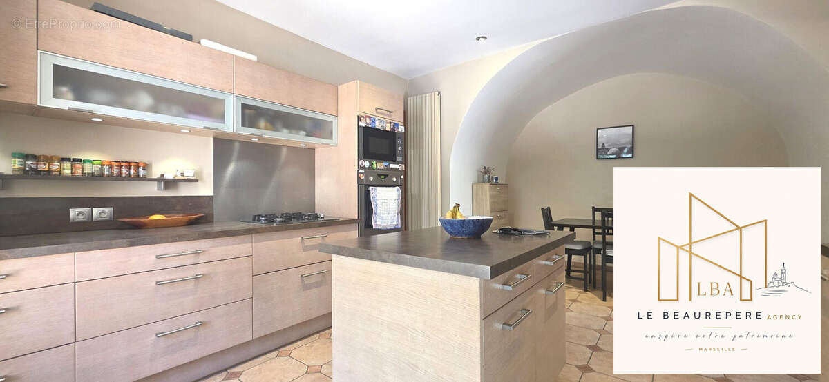 Maison 171 m² à Marseille-11e  - photo 5