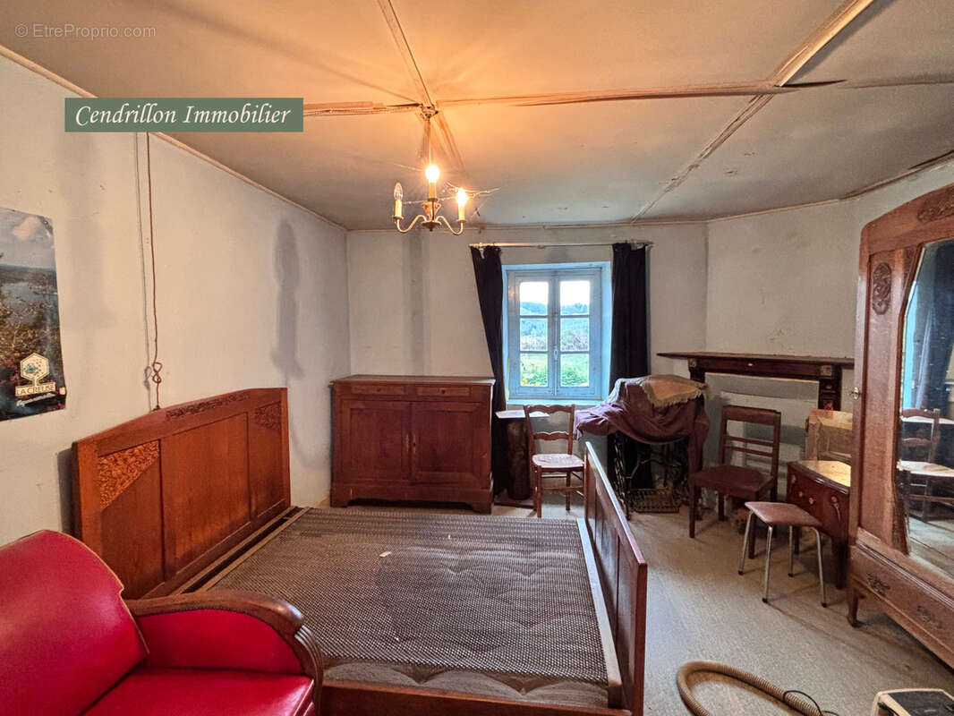 Maison à SAINT-PRIEST-PALUS