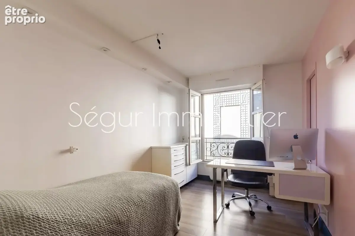 St Germain-en-Laye Centre Ville: appartement 65m2 avec parking - photo 5