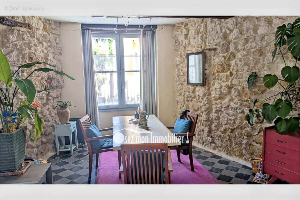 Maison à BAGES