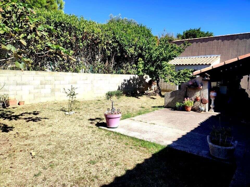 Plain pied sur beau terrain clos - photo 10