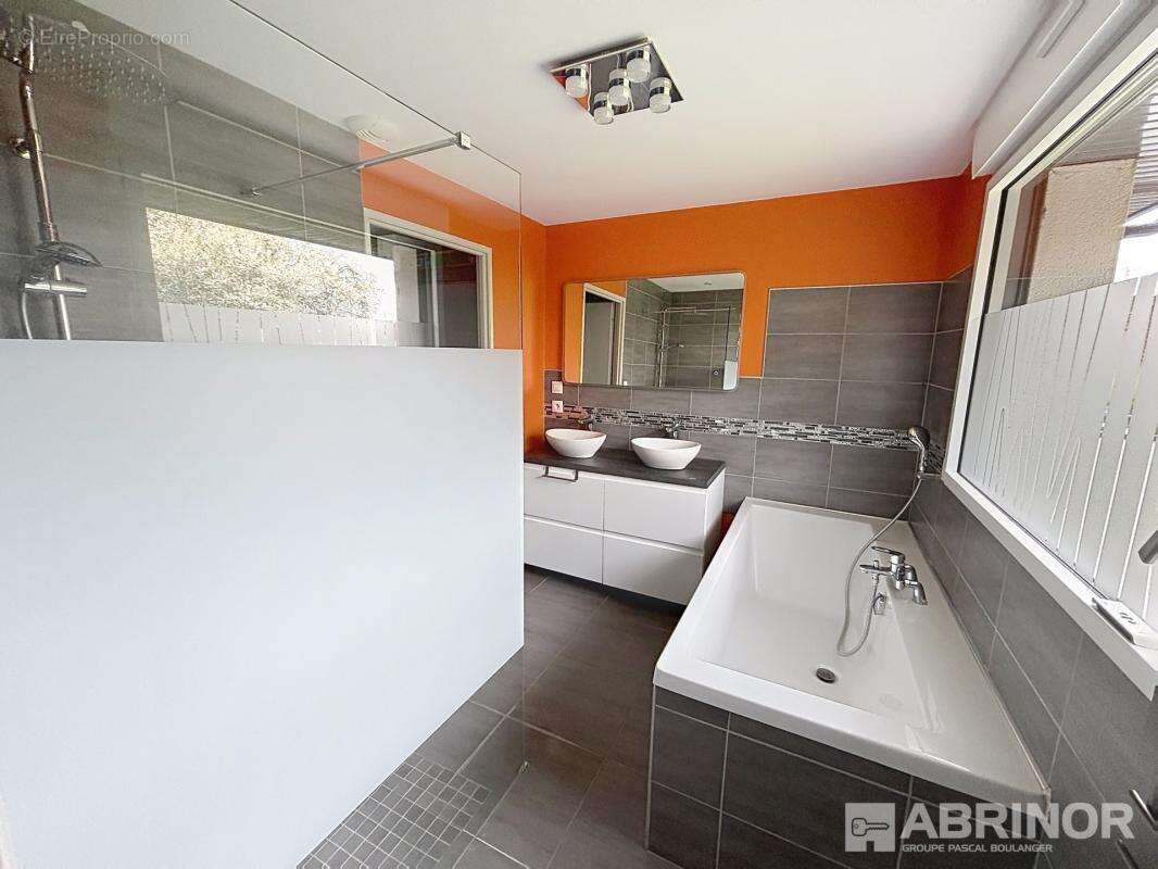 Maison à ANNOEULLIN