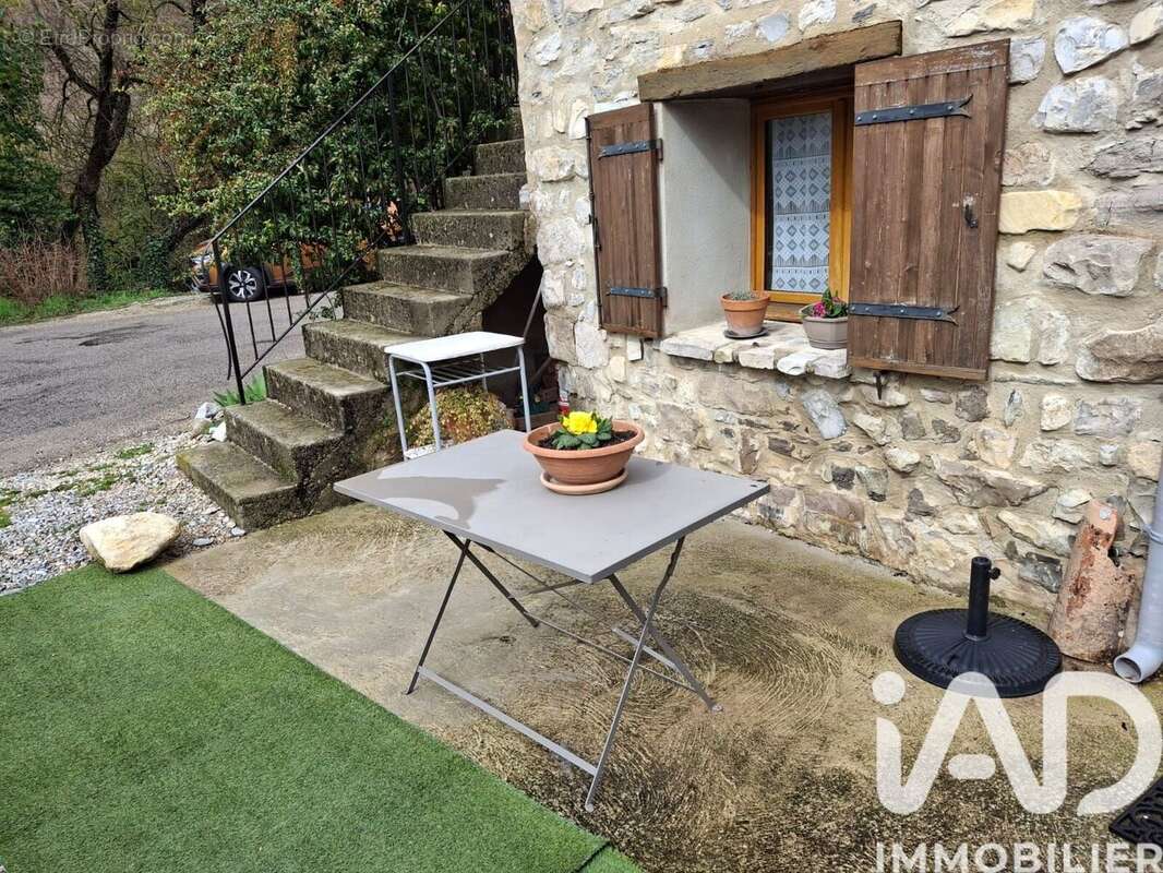 Maison 61 m² à Montauban-Sur-L'ouveze  - photo 7