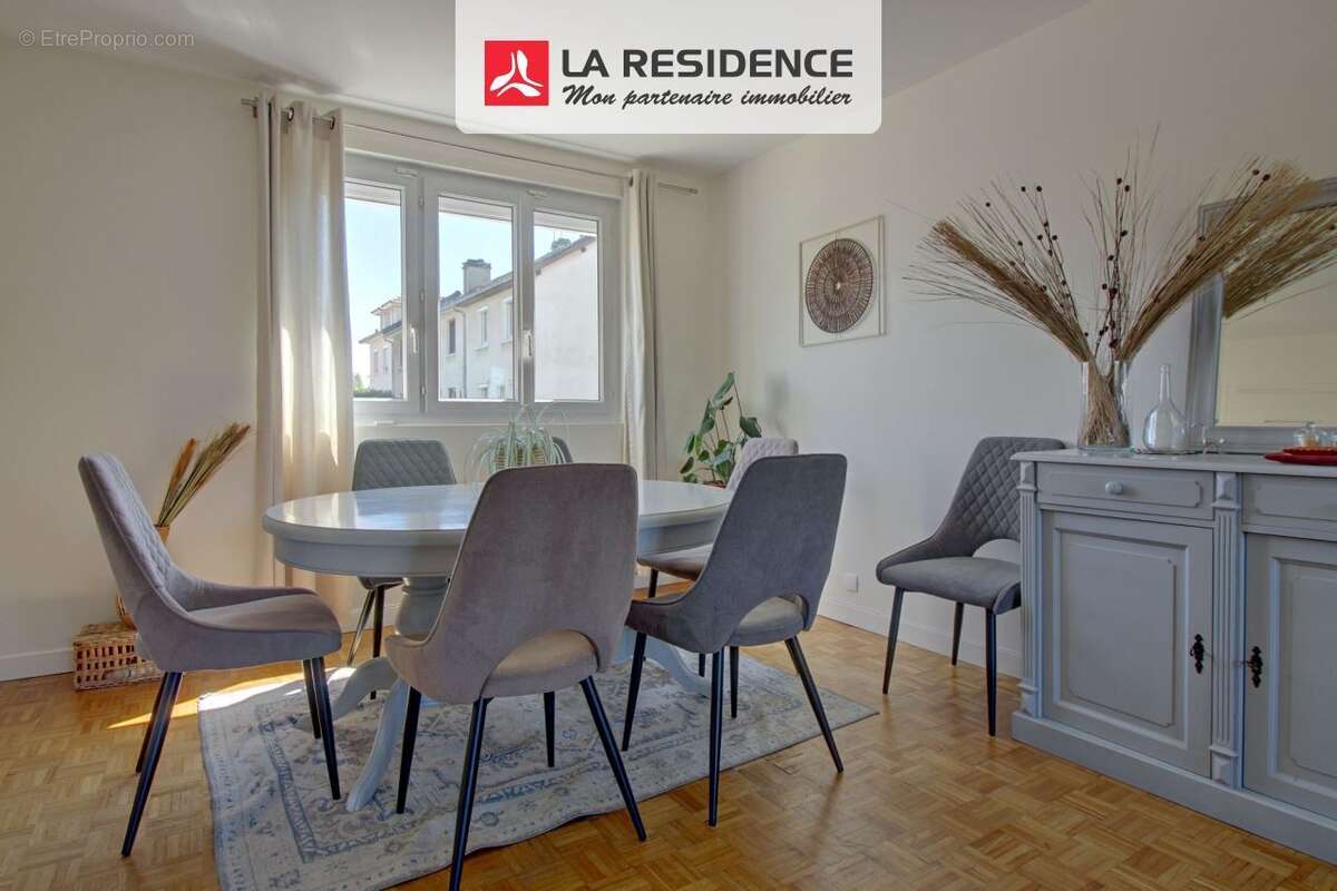 Maison 85 m² à Acheres  - photo 4