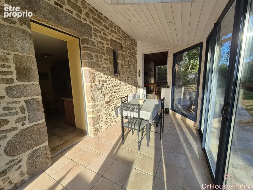 Maison 7 pièces 111 m² à vendre à Gorron (53120) - photo 2