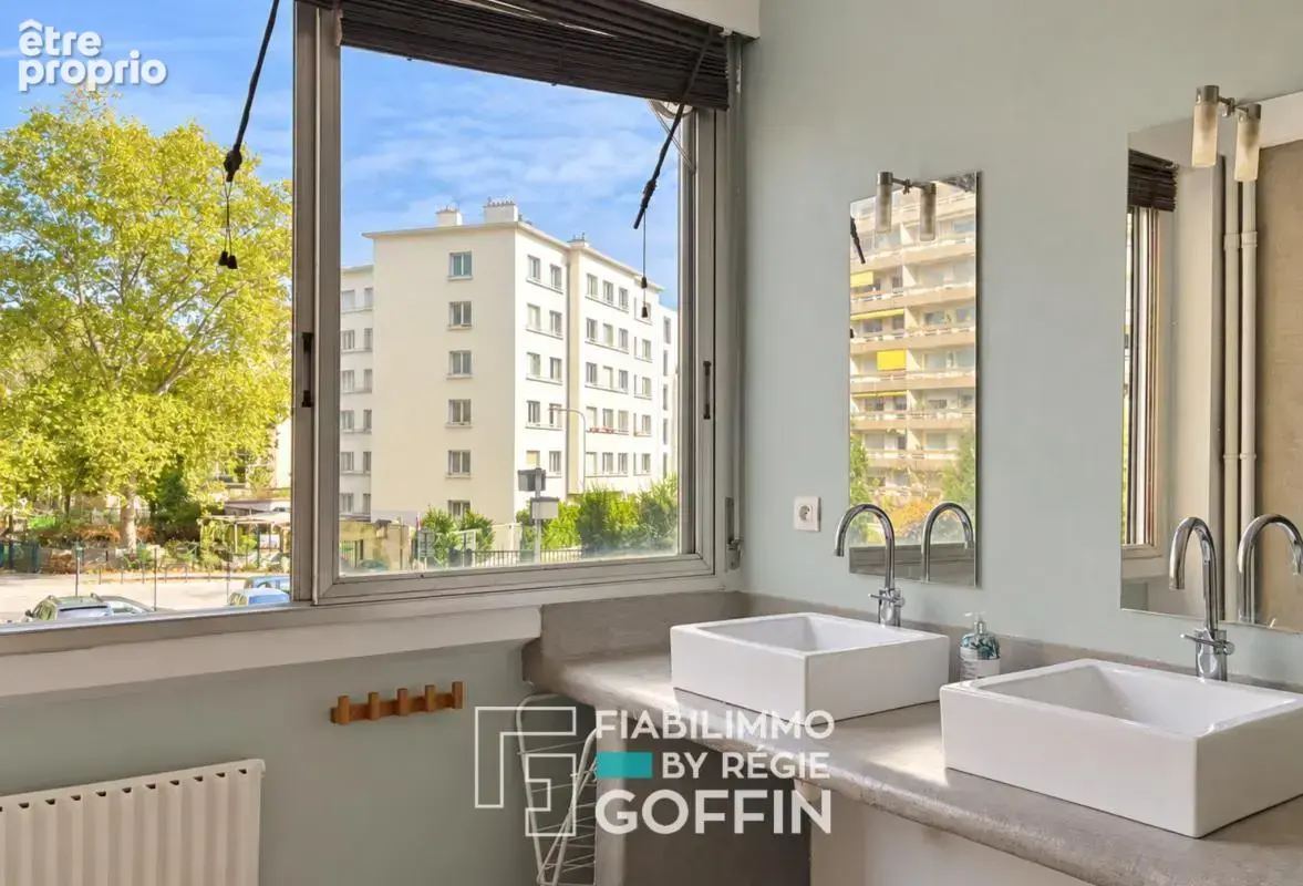 Monplaisir   t4 traversant de 89 m2   balcon, parking et cav - photo 12