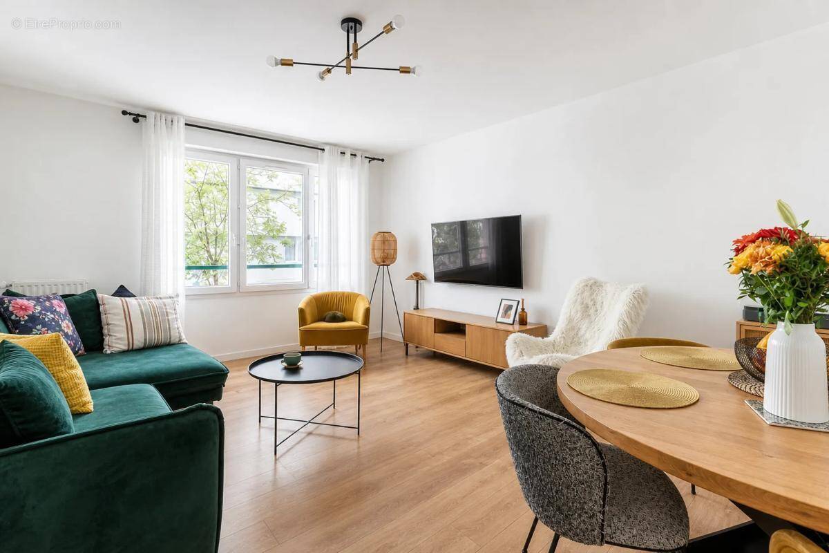 Appartement à CLICHY
