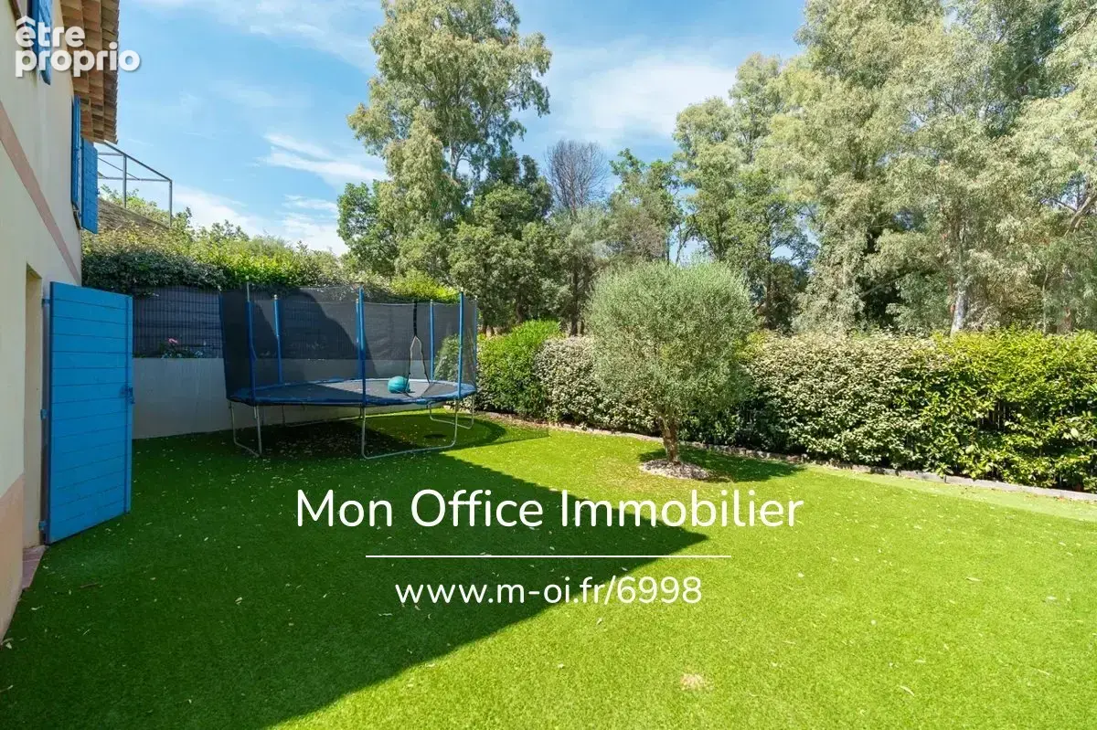 Référence : 6998-les. - villa moderne à 1 min de la plage avec piscine et garage à grimaud - photo 5