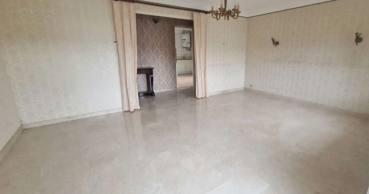 Maison à SAINT-GEORGES-D'ORQUES