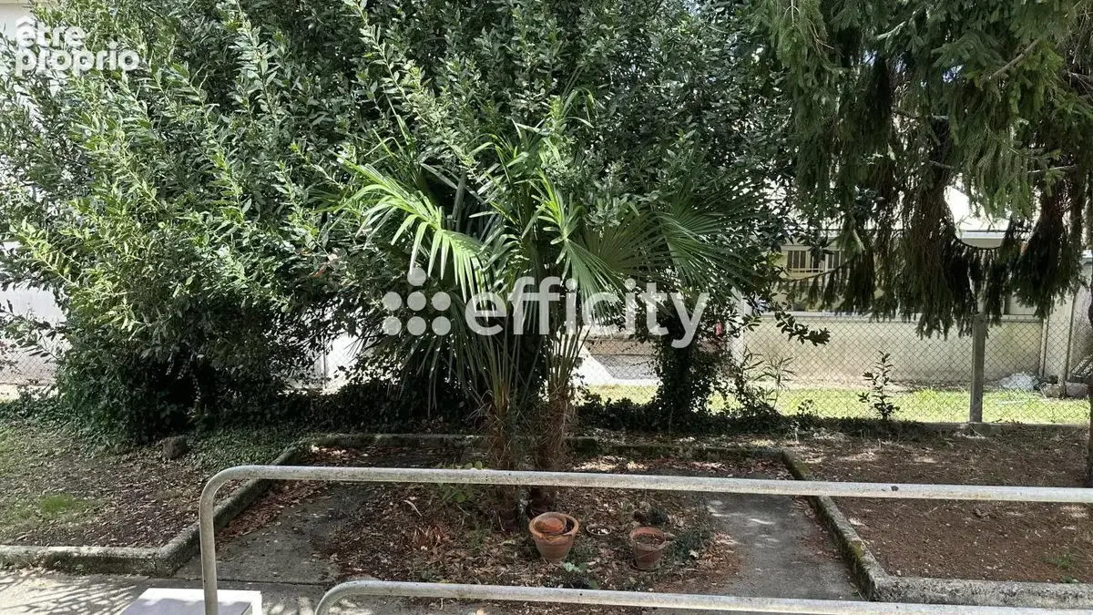 Maison 4 pièces 75 m² à vendre à Saintes (17100) - photo 4