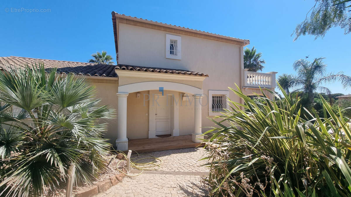 Maison à SAINT-RAPHAEL