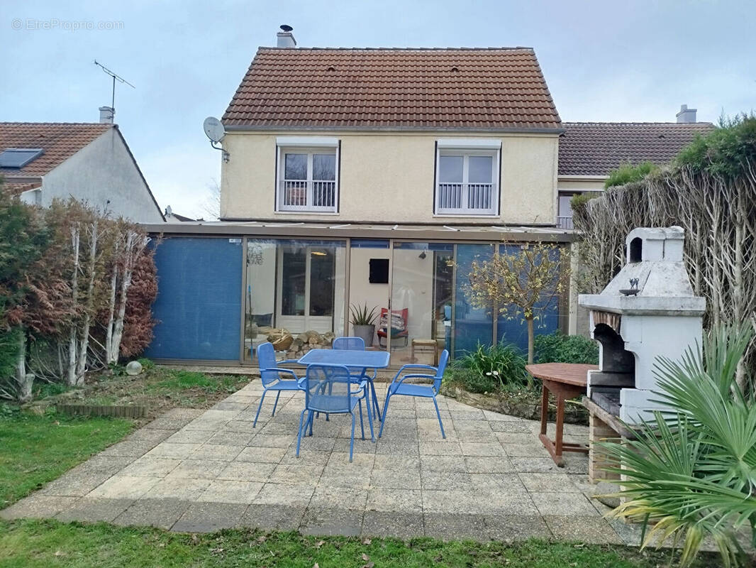 Maison à SAINT-MARTIN-LE-NOEUD