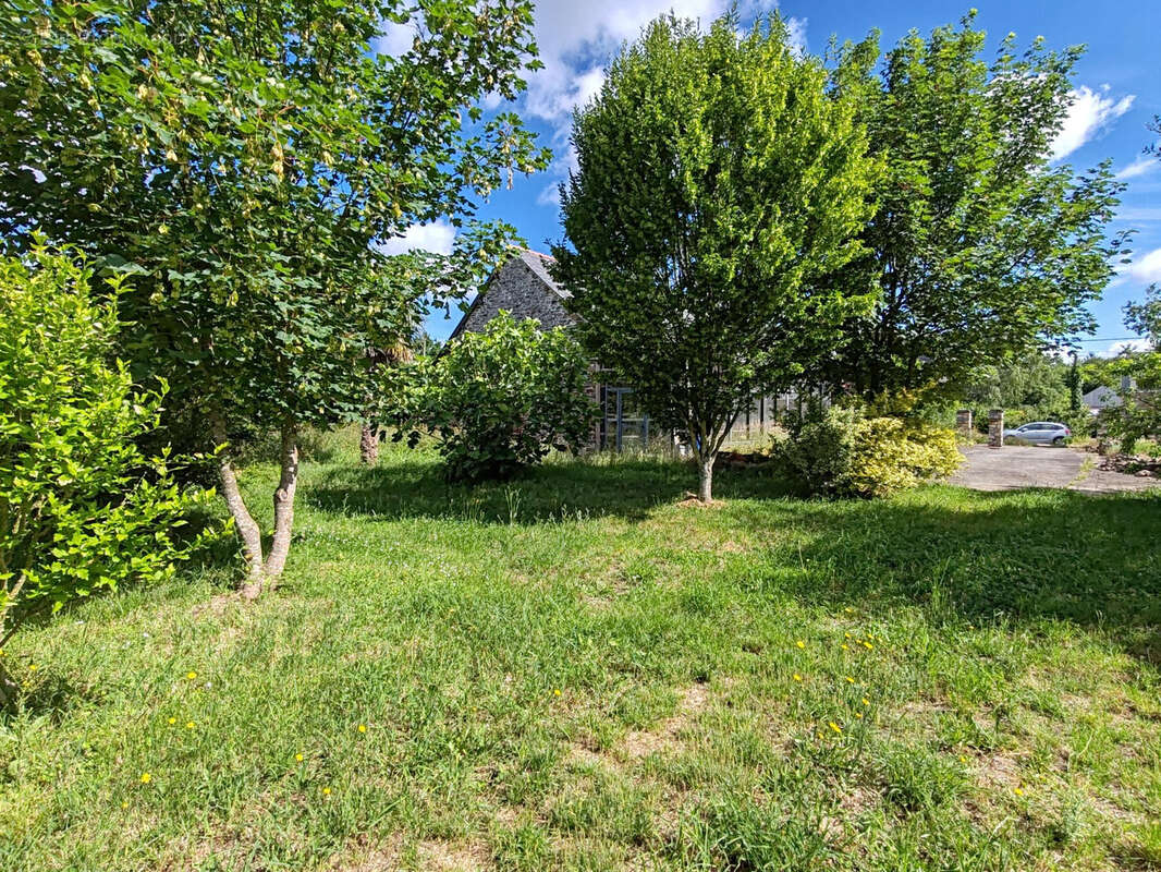 Maison à MARCILLE-ROBERT