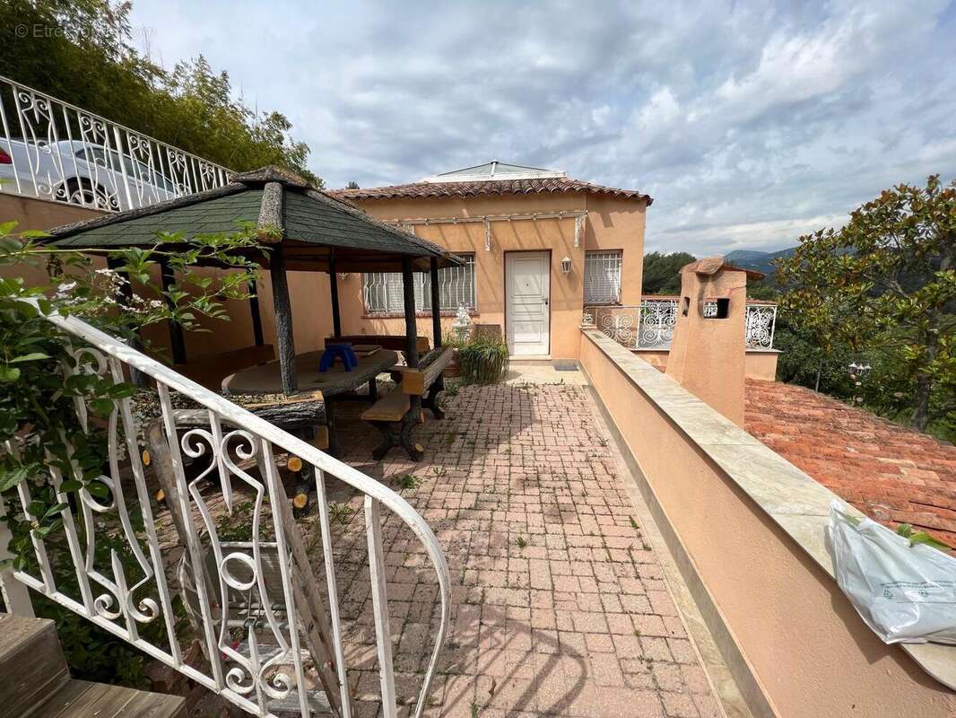 Photo 3 - Maison à LA TRINITE