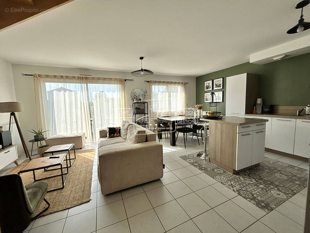 Maison 5 pièces 83 m² · à Saint-Julien-de-Concelles · 83,1 m² · 283 800 €