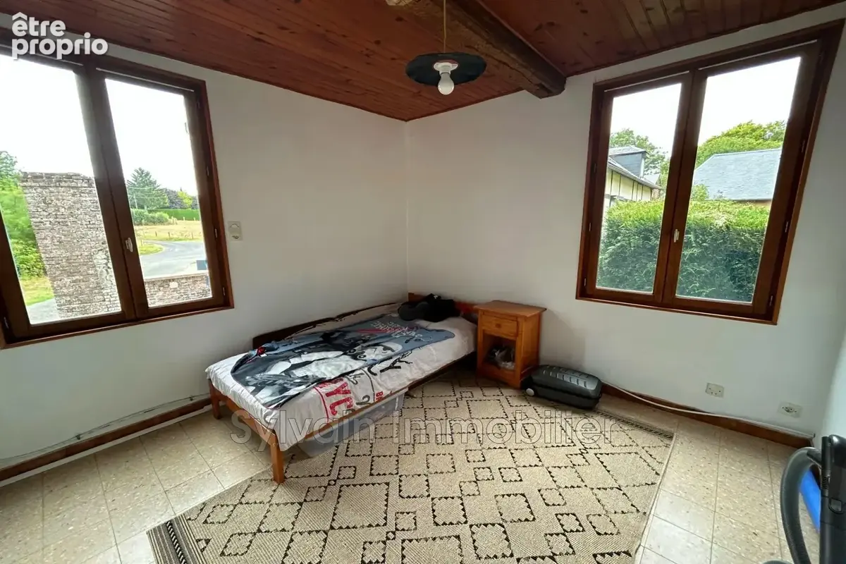 Maison 128 m² à Songeons  - photo 5