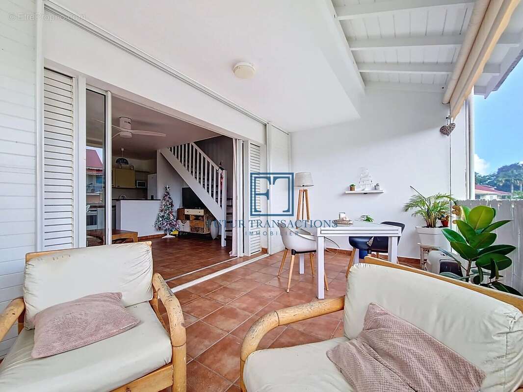 Appartement à LE GOSIER