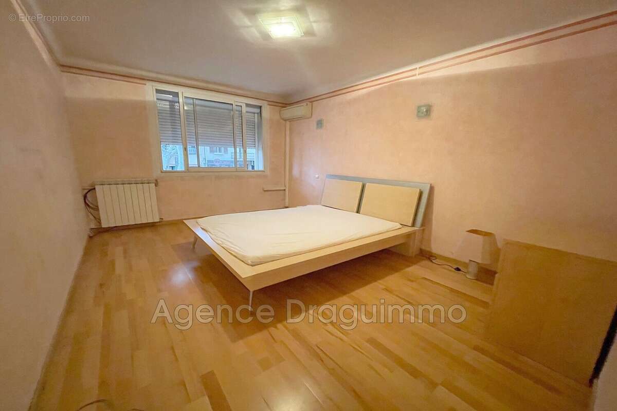 Maison à DRAGUIGNAN