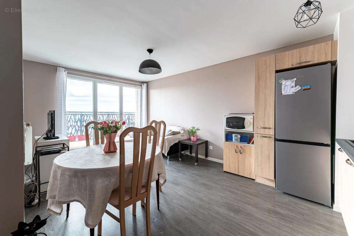 Appartement à BONDY