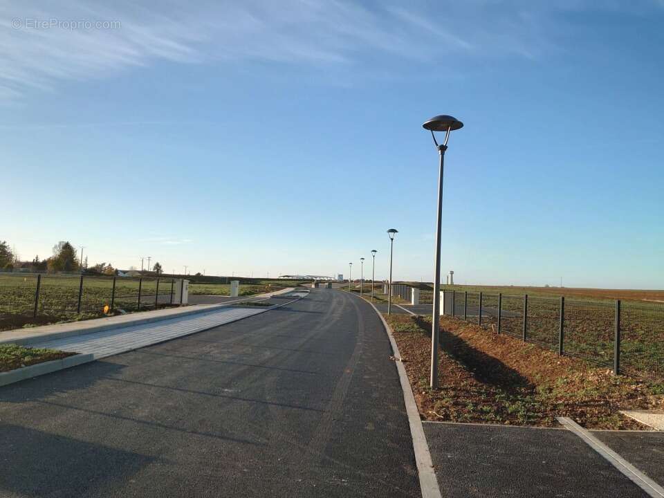 Terrain à TERMINIERS