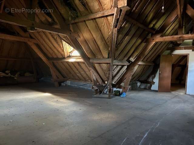 Maison à LA BAZOCHE-GOUET