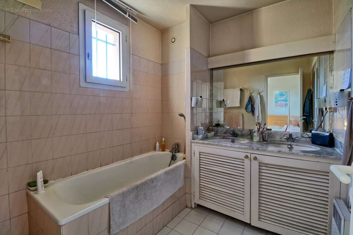 Maison à MARSEILLE-8E