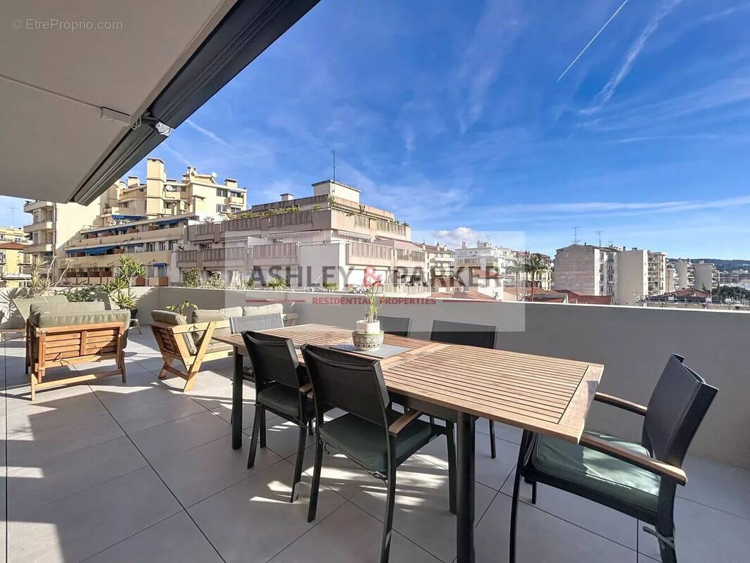 Appartement à NICE