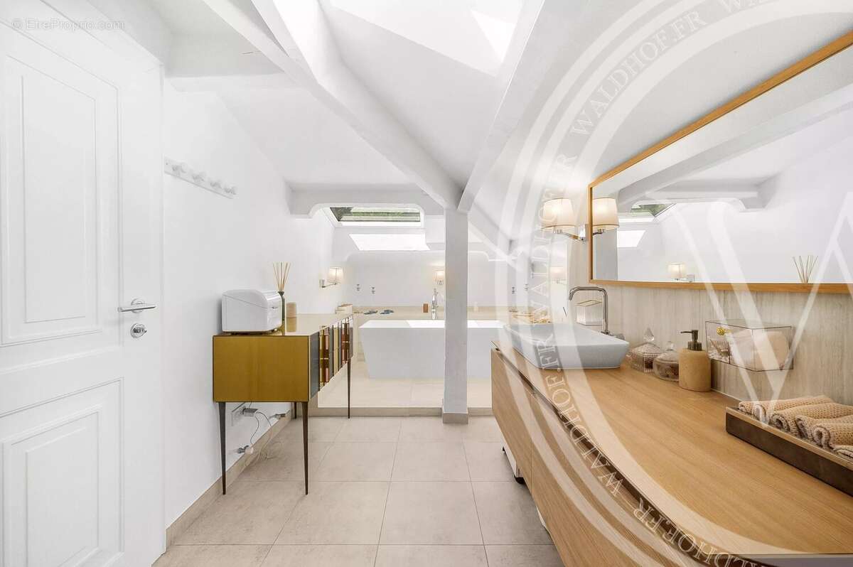 Maison à SAINT-JEAN-CAP-FERRAT