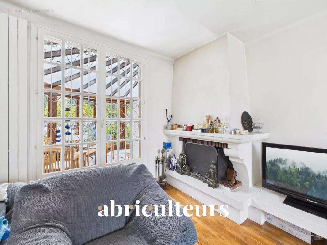 Maison à VILLEMOMBLE