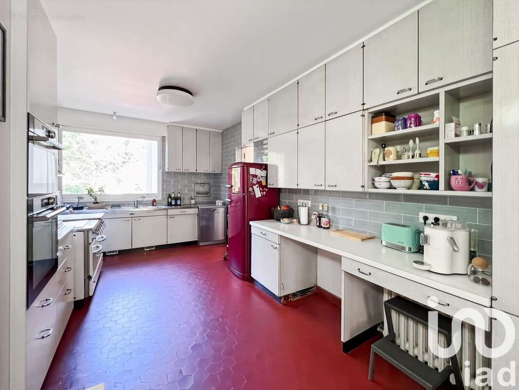 Photo 9 - Appartement à LA CELLE-SAINT-CLOUD