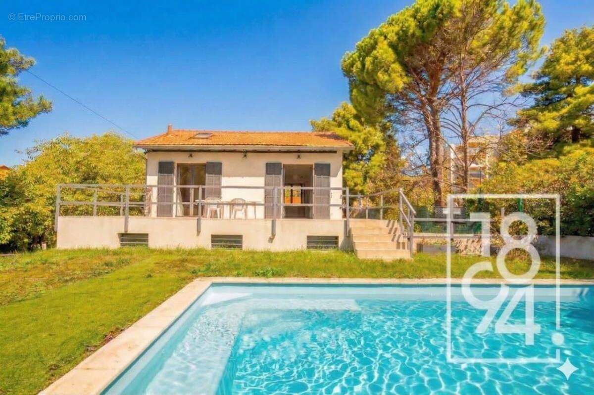 Maison à MARSEILLE-9E