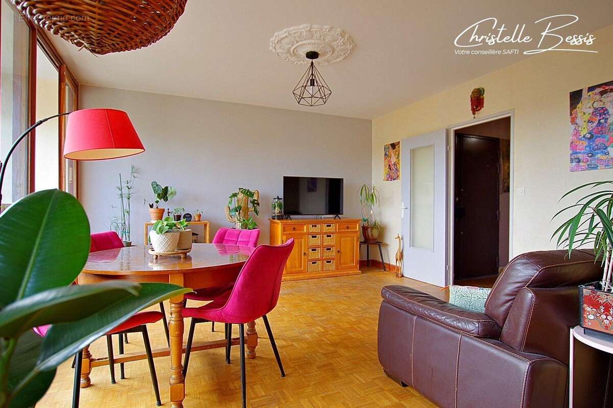 Photo 2 - Appartement à VILLECRESNES